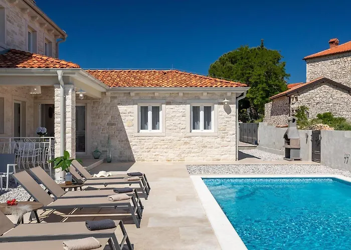 Leon 펜션 Martincici