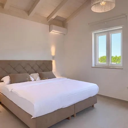 Leon بيت للعطل